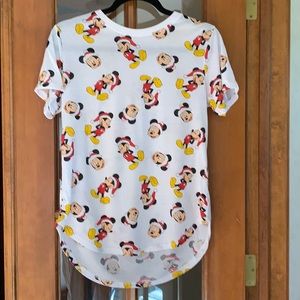 Women’s Disney top